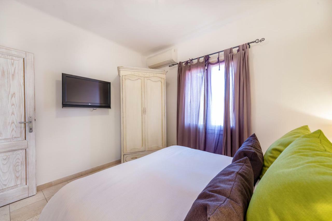 Locanda Tartarughino - Luxury Suites In Porto Rotondo Exterior photo